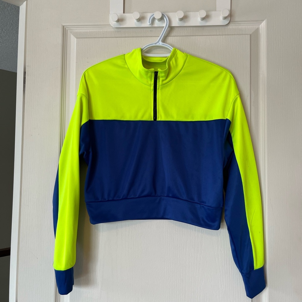 Women’s cropped crewneck